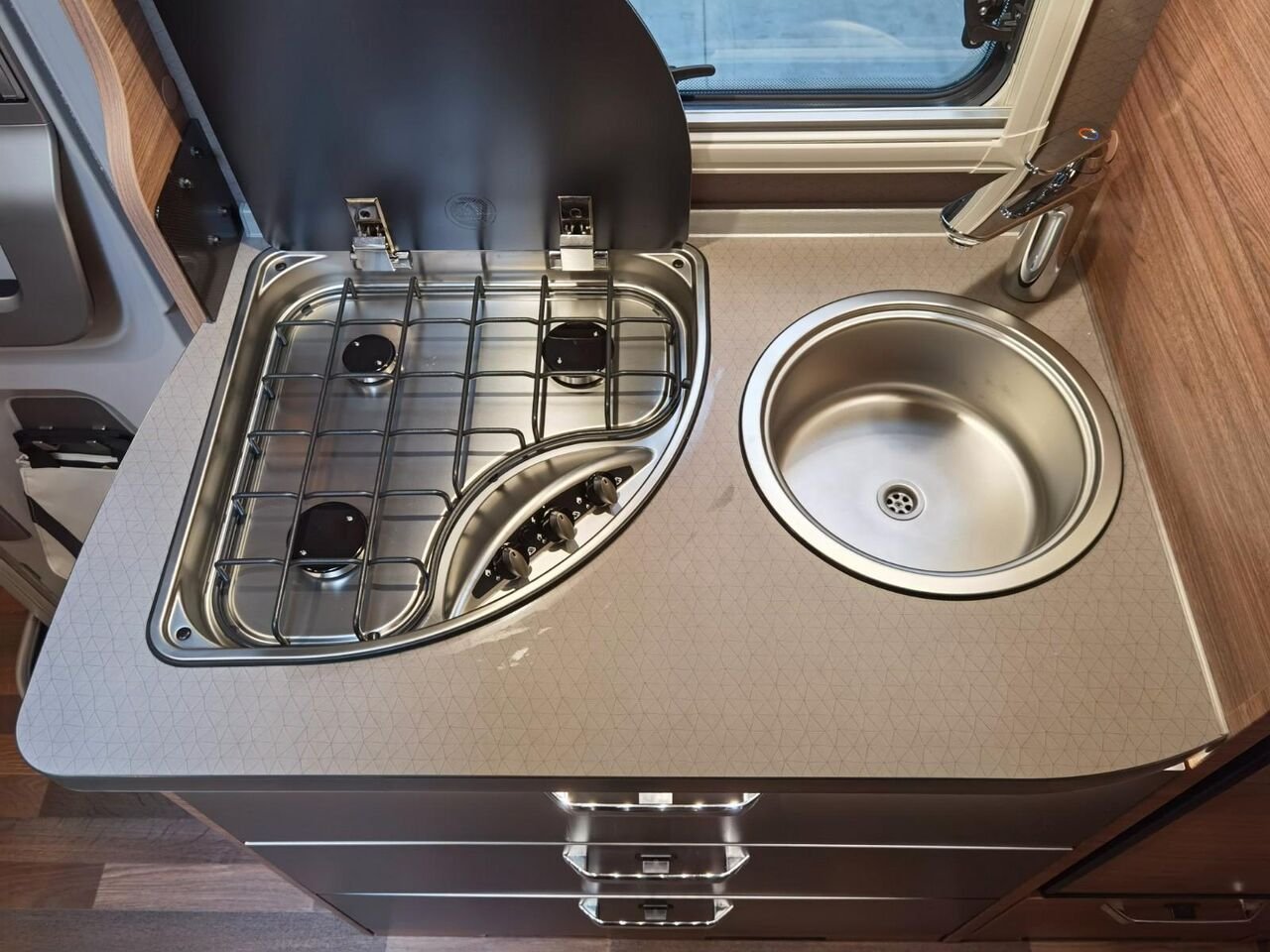 Fiat Motorhome – Camper Van - Image 11